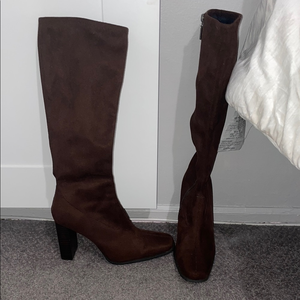 Brown Knee-High Women's Boots
